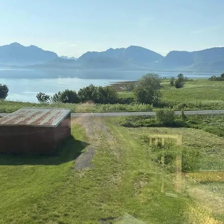 Smedvikhuset Dom wakacyjny Alstad (Nordland)