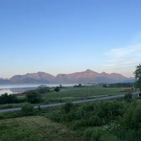 Dom wakacyjny Smedvikhuset Alstad (Nordland)